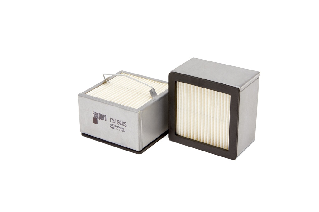 FILTRO COMBUSTIBLE FLEETGUARD (P502392)(7027479)